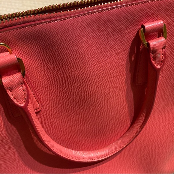 PRADA handbag - Picture 3 of 12